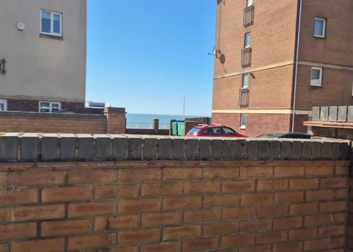 Shoreline Seaside Holiday Home Aberavon Beach