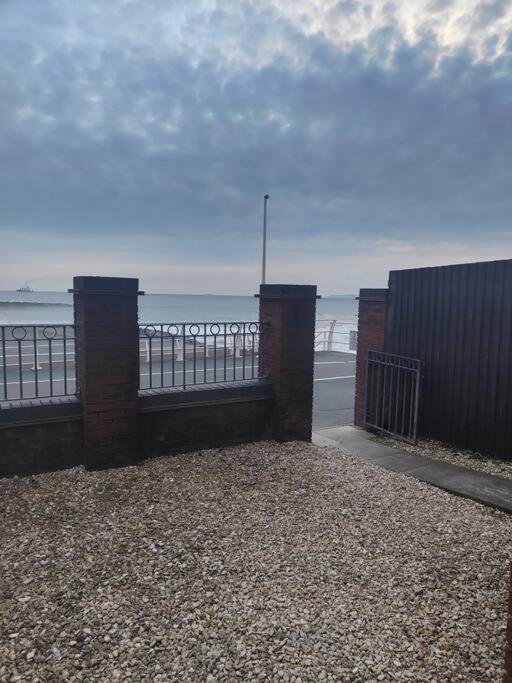 Shoreline Seaside Aberavon Holiday home *