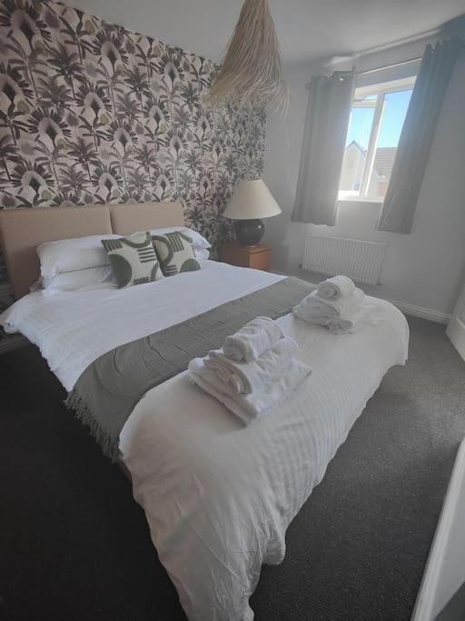 Shoreline Seaside Aberavon Holiday home *