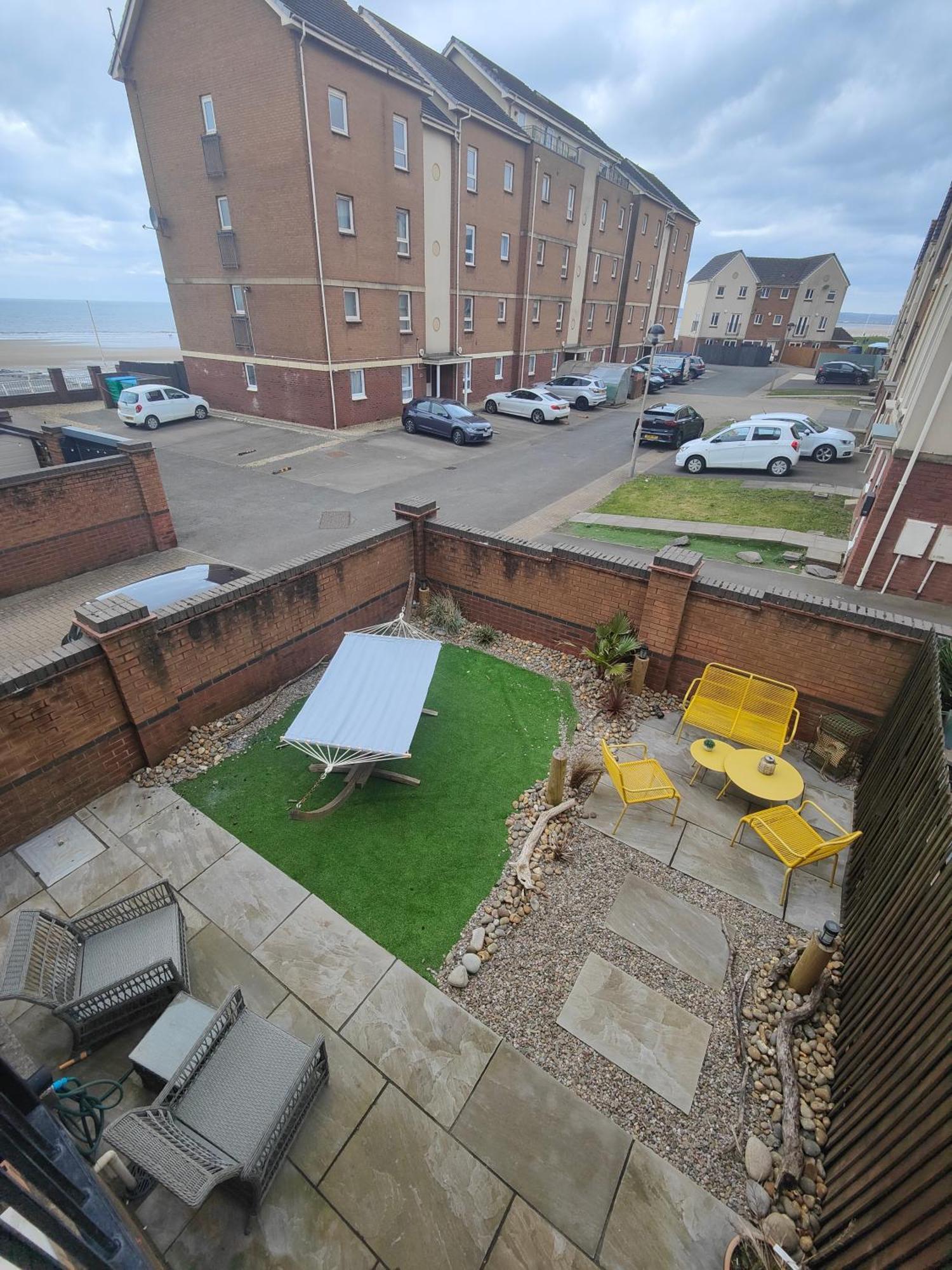 Shoreline Seaside Aberavon Holiday home